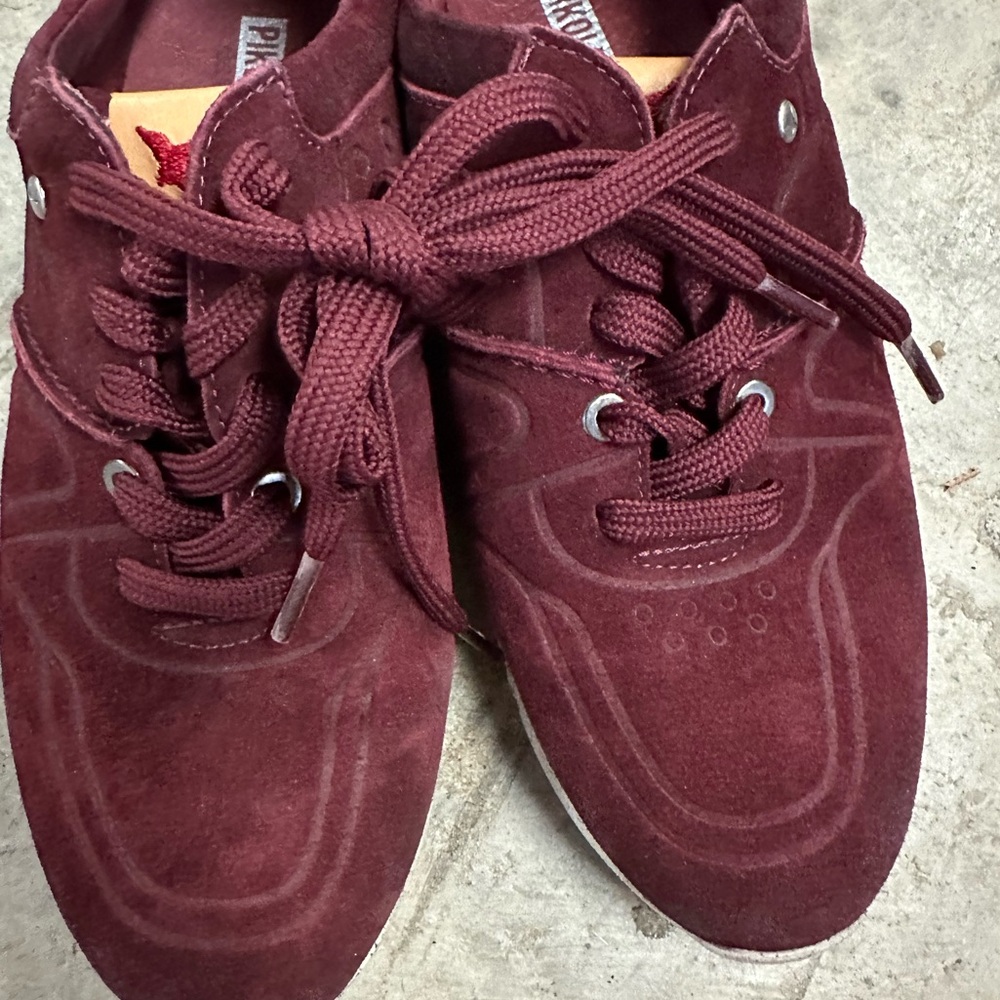 Picolinos size 37. Gently worn(nearly new) soft suede oxford/ athletic shoes.